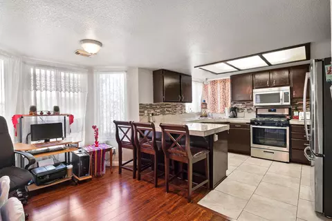 5361 Karling Pl, Palmdale, CA 93552 photo 6