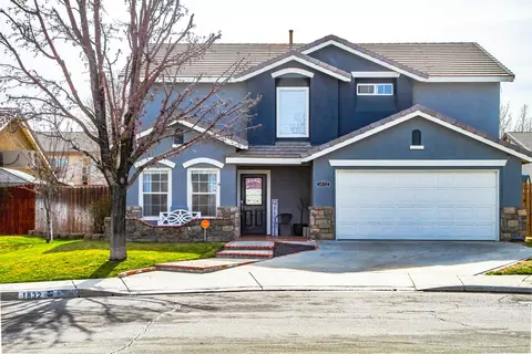 1832 Astor Ct, Lancaster, CA 93534 photo 1