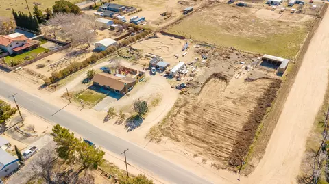 9036 W Avenue F, Lancaster, CA 93536 photo 23