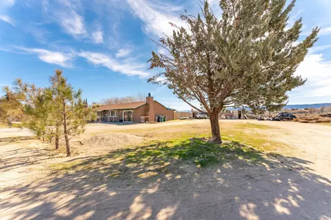 9036 W Avenue F, Lancaster, CA 93536 photo 20