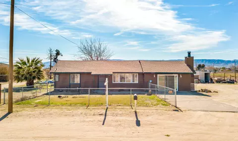 9036 W Avenue F, Lancaster, CA 93536 photo 21