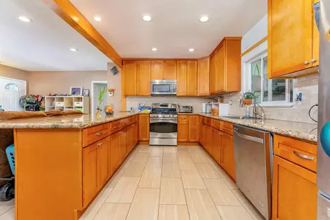 9036 W Avenue F, Lancaster, CA 93536 photo 7