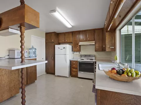 2725 Avenue R4 E, Palmdale, CA 93550 photo 6