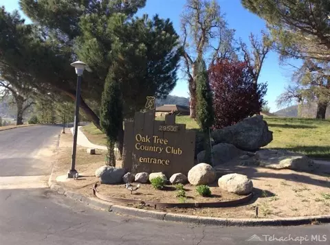 24130 Jacaranda Dr, Tehachapi, CA 93561 photo 14