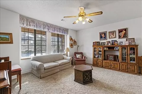 23400 Lakeview Dr, Tehachapi, CA 93561 photo 6