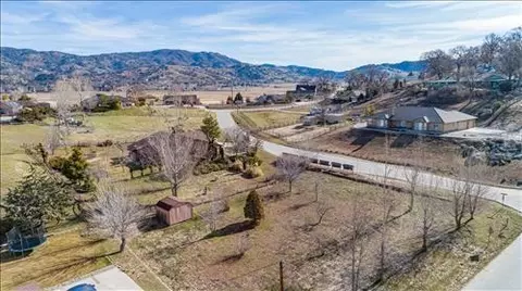 23400 Lakeview Dr, Tehachapi, CA 93561 photo 34