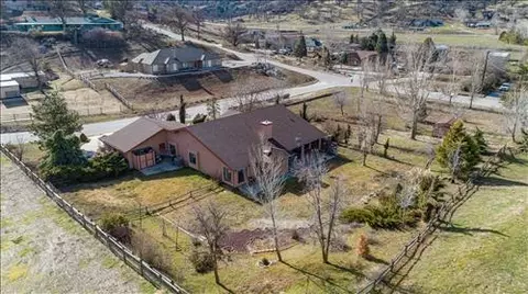 23400 Lakeview Dr, Tehachapi, CA 93561 photo 35