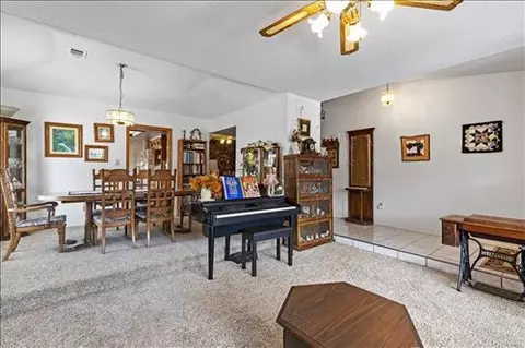 23400 Lakeview Dr, Tehachapi, CA 93561 photo 7