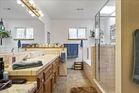 23400 Lakeview Dr, Tehachapi, CA 93561 photo 18