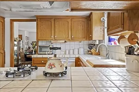 23400 Lakeview Dr, Tehachapi, CA 93561 photo 10