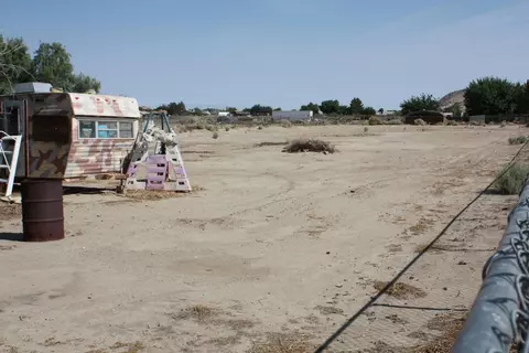 15725 Valeport Ave, Lancaster, CA 93535 photo 10