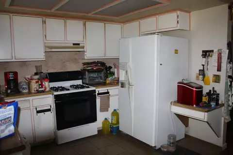 15725 Valeport Ave, Lancaster, CA 93535 photo 19