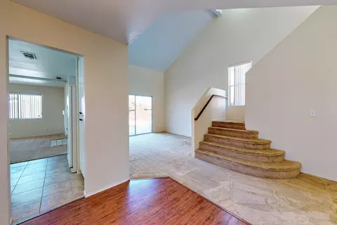 2107 Lightcap St E, Lancaster, CA 93535 photo 6