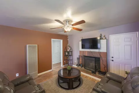 38773 16th St E, Palmdale, CA 93550 photo 17