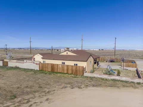 38773 16th St E, Palmdale, CA 93550 photo 4