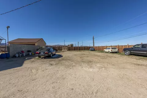 38773 16th St E, Palmdale, CA 93550 photo 24