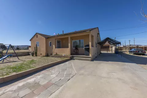 38773 16th St E, Palmdale, CA 93550 photo 2
