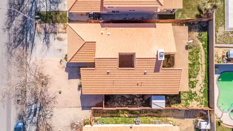 44907 Fenhold St, Lancaster, CA 93535 photo 5