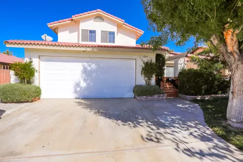 1303 Camran Ave, Lancaster, CA 93535 photo 3