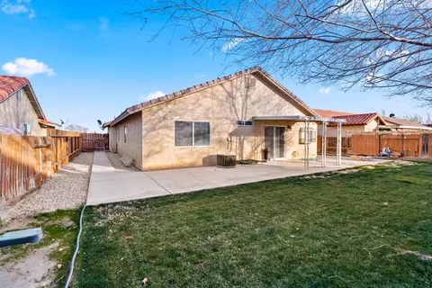 45417 E 18th St, Lancaster, CA 93535 photo 15
