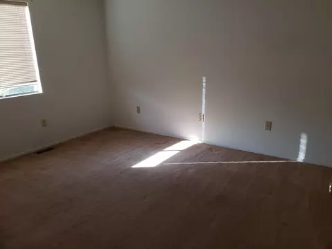 14340 Winchester Dr, Mojave, CA 93501 photo 6