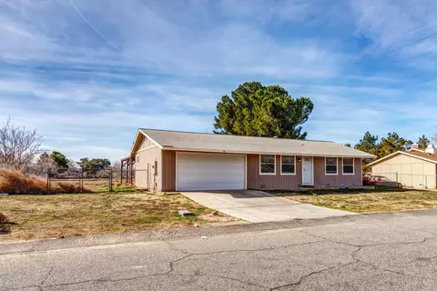 40975 E 172nd Street East St, Lancaster, CA 93535 photo 2