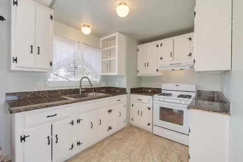 40975 E 172nd Street East St, Lancaster, CA 93535 photo 6