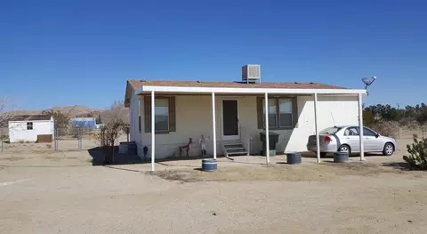 6409 Sweetser Rd, Rosamond, CA 93560 photo 1