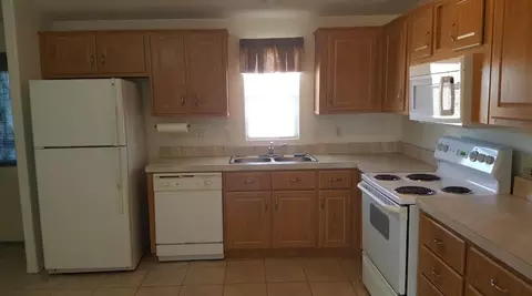 6409 Sweetser Rd, Rosamond, CA 93560 photo 6