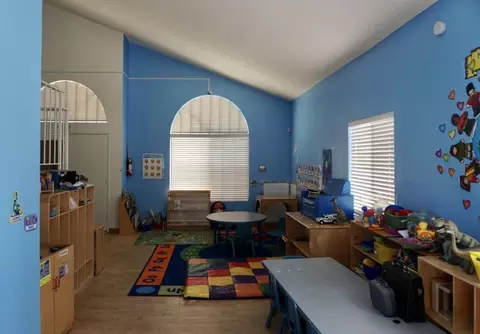 43827 Silver Bow Rd, Lancaster, CA 93535 photo 5