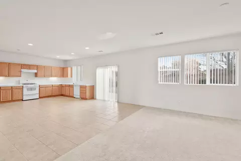 2552 Ave K-7, Lancaster, CA 93536 photo 3
