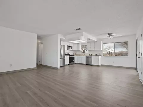 41359 159th Street East St E, Lancaster, CA 93535 photo 6