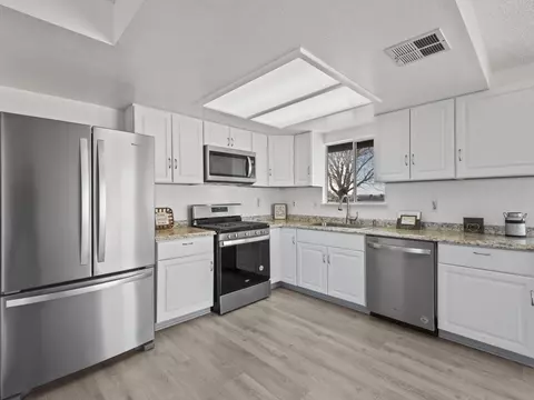 41359 159th Street East St E, Lancaster, CA 93535 photo 8