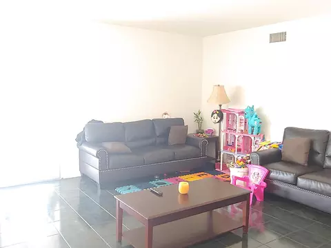 38515 33rd St E, Palmdale, CA 93550 photo 6