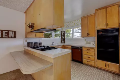 4951 Bowie Ct, Simi Valley, CA 93063 photo 11