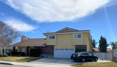 2612 Ryans Pl, Lancaster, CA 93536 photo 4