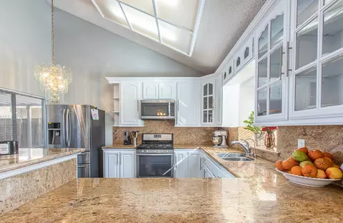 5306 Evergem Ave, Palmdale, CA 93552 photo 10