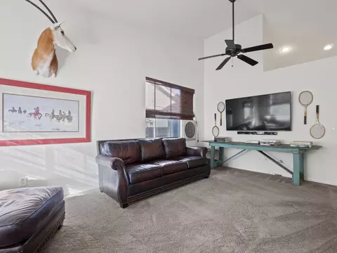 42004 Ash Ct, Lancaster, CA 93536 photo 11