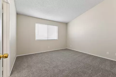 4741 Katrina Pl, Palmdale, CA 93552 photo 14
