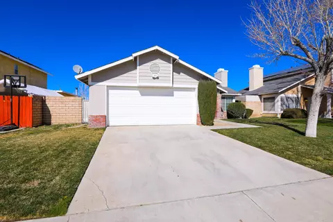 4741 Katrina Pl, Palmdale, CA 93552 photo 19