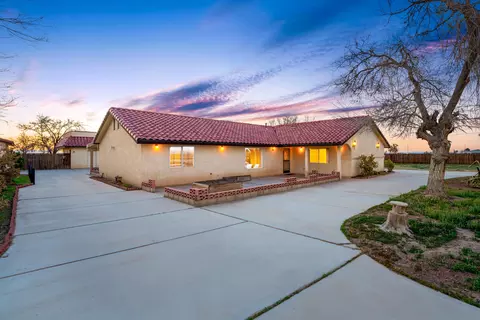 44161 E 90th St, Lancaster, CA 93535 photo 1