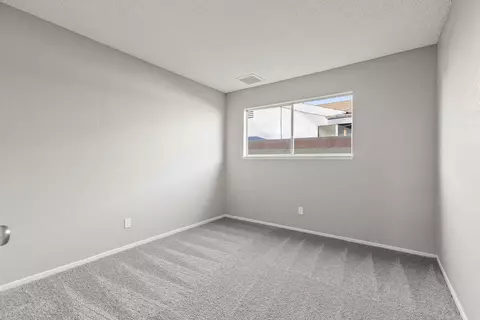 45718 Fig Ave, Lancaster, CA 93534 photo 17