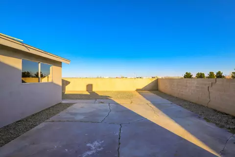 45718 Fig Ave, Lancaster, CA 93534 photo 25
