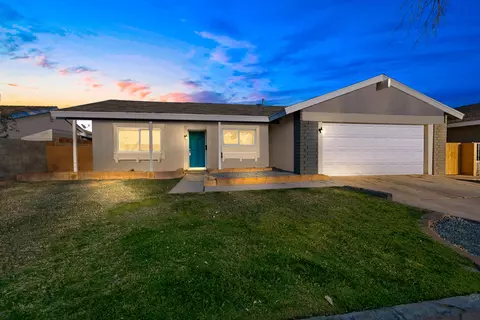 45718 Fig Ave, Lancaster, CA 93534 photo 1