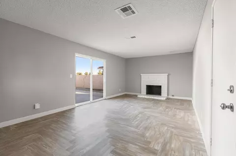 45718 Fig Ave, Lancaster, CA 93534 photo 5