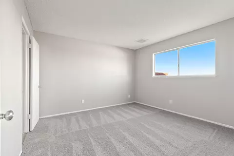 45718 Fig Ave, Lancaster, CA 93534 photo 9