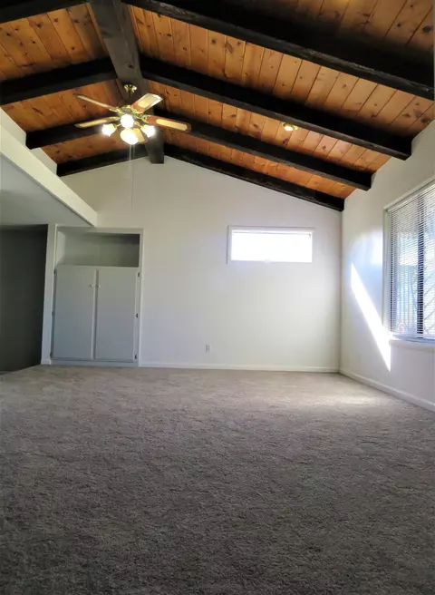 43253 53rd St E, Lancaster, CA 93535 photo 4