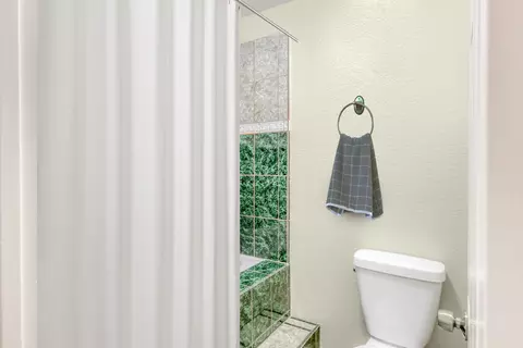 37246 Crescent Ct, Palmdale, CA 93550 photo 9