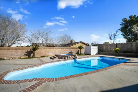 37246 Crescent Ct, Palmdale, CA 93550 photo 19