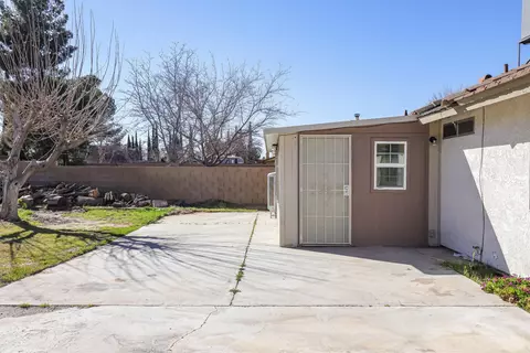 1202 E Avenue J6, Lancaster, CA 93535 photo 18